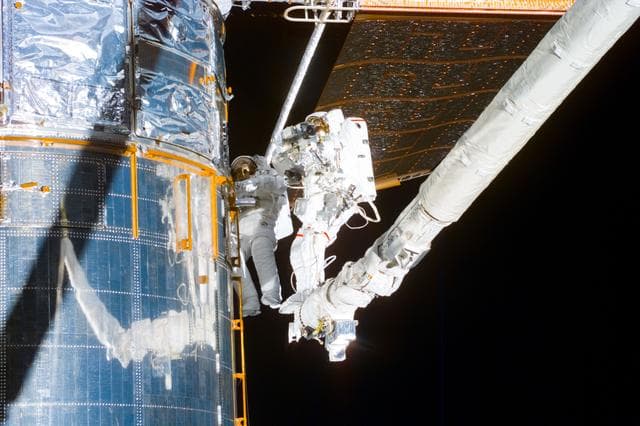 NASA image: EVA 5 activity on Flight Day 8 to service the Hubble Space Telescope