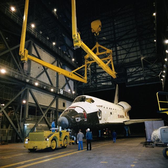 NASA image: PREFLIGHT (MATE) - STS-11/41B - KSC