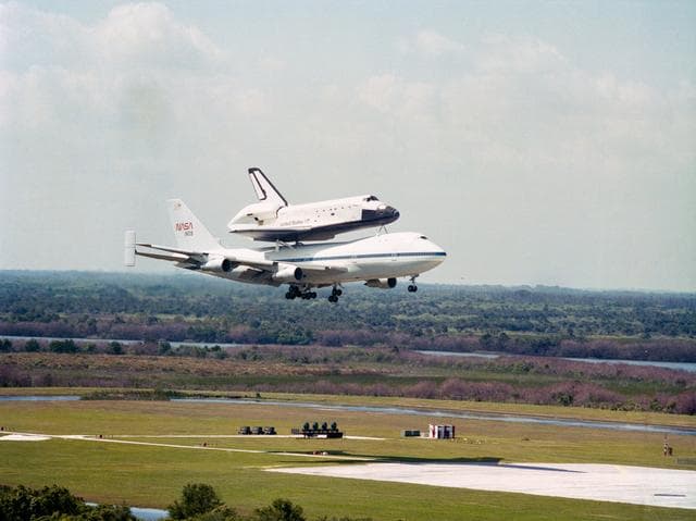 NASA image: Transfer - STS-13 / 41C