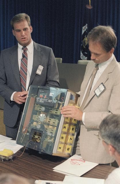 NASA image: Student experimenter and sponsor display SE83-9 "Chix in Space" incubator