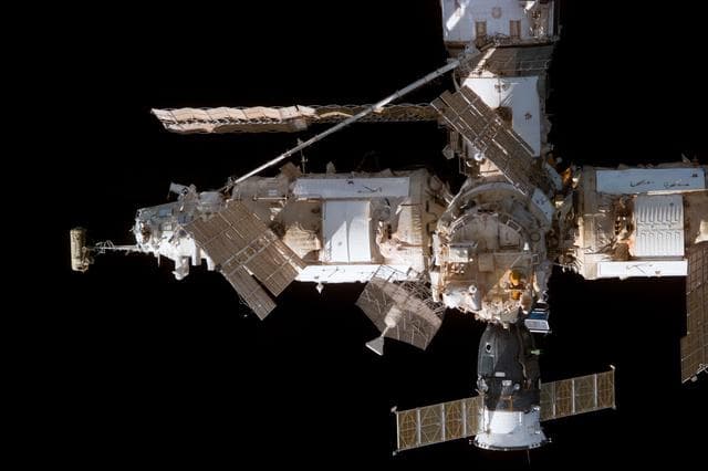 NASA image: DTO 1118 - Survey of the Mir Space Station