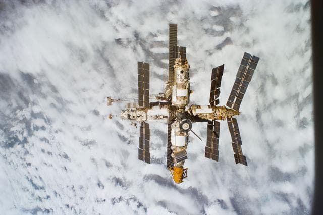 NASA image: DTO 1118 - Survey of the Mir Space Station