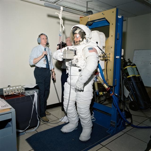 NASA image: STS-64 extravehicular activity (EVA) hardware view