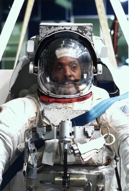 Astronauts Walz, Scott, Clifford and Cheli during WETF training