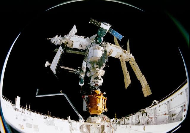 NASA image: Views from the IMAX camera taken during the STS-74 mission
