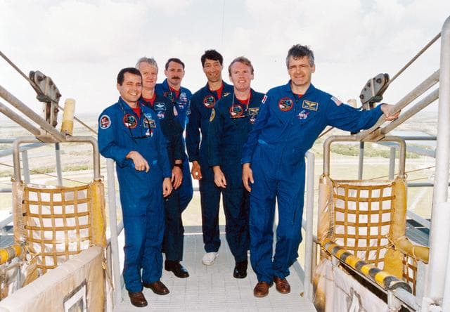 NASA image: STS-77 crew at KSC for TCDT
