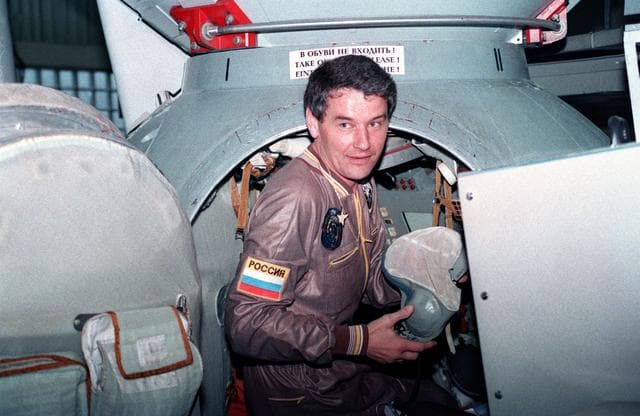 NASA image: Mir 22 cosmonauts in training at Yuri Gagarin Cosmonaut Training Center in Russia