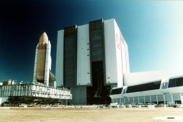 NASA image: STS-81 preflight photos taken at the Kennedy Space Center