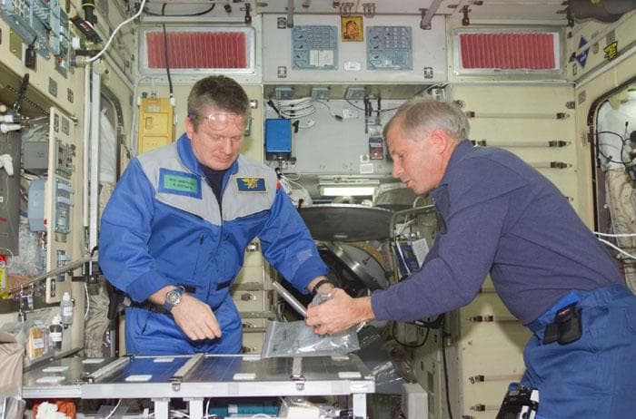 NASA image: CDR Shepherd and CDR Cockrell in SM