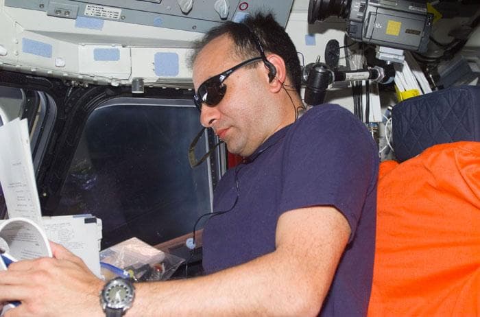 NASA image: PLT Polansky at his station on the forward flight deck