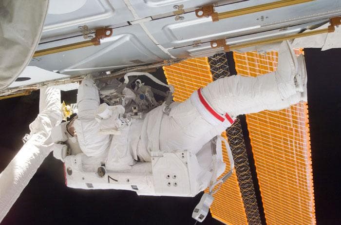 NASA image: MS Jones during EVA 3