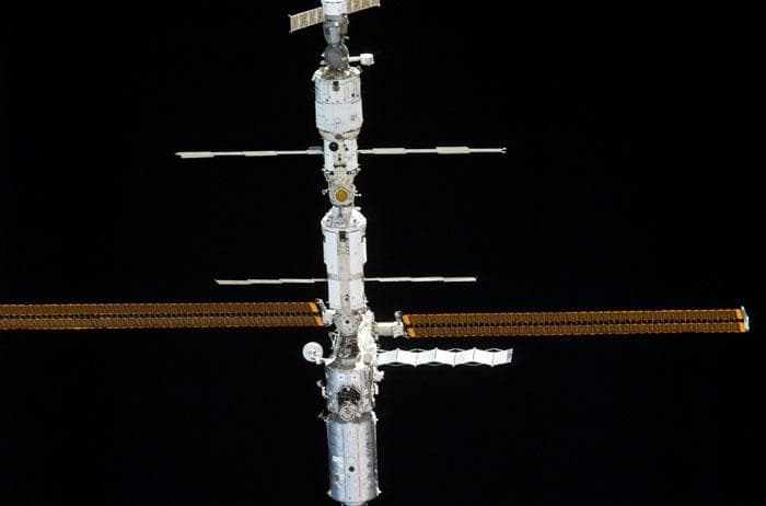 NASA image: ISS seen during flyaround