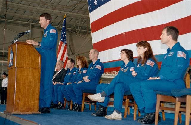 NASA image: STS-96 crew return ceremony at Ellington Field, June 7, 1999