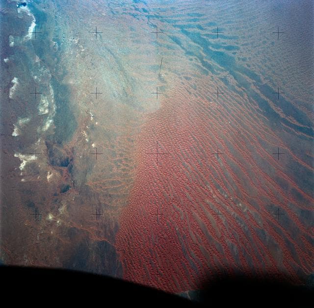 NASA image: View of chains of star sand dunes in eastern Algeria from Skylab
