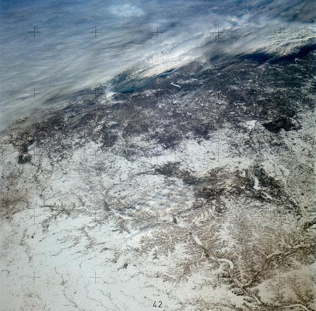 NASA image: Minnesota, Iowa, Wisconsin and Mississippi river as seen from Skylab