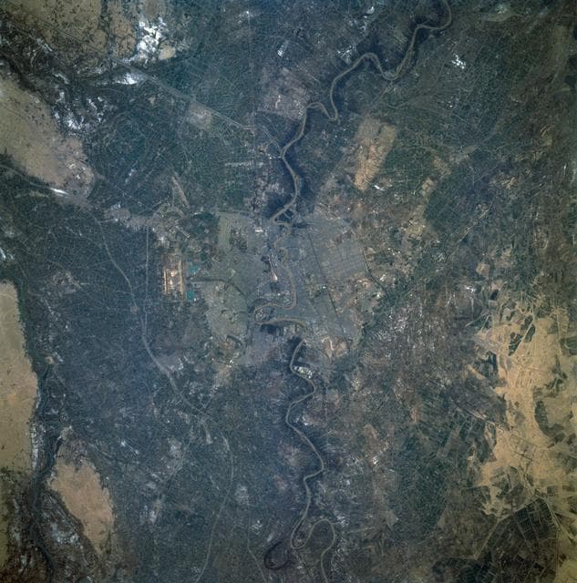 NASA image: Baghdad, Iraq as seen from STS-60