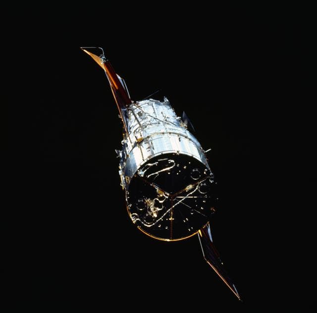 NASA image: Hubble Space Telescope nears Shuttle Endeavour