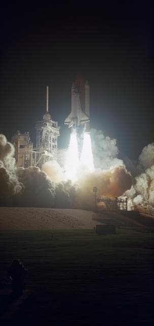 NASA image: Launch of Space Shuttle Endeavour on mission STS-61