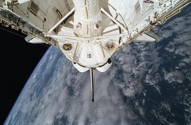 NASA image: STS-65 onboard view of Columbia's, OV-102's, payload bay with IML-2 module