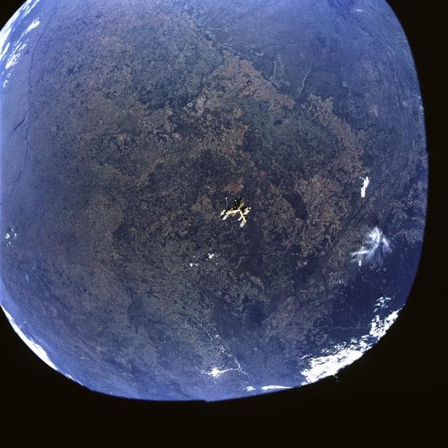 NASA image: View of the Mir space station
