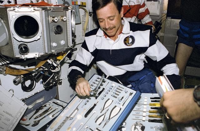 NASA image: Astronaut Horowitz with tools