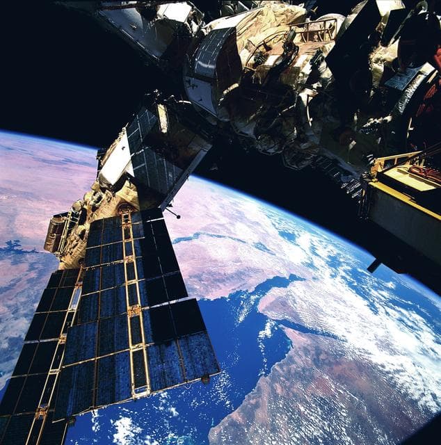 NASA image: Mir Space Station views taken during STS-76 mission