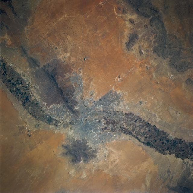 NASA image: Earth observations taken during STS-77 mission
