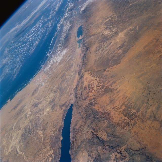 NASA image: Earth observations taken during STS-77 mission