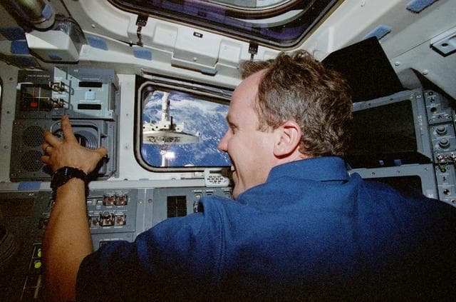 NASA image: Posed views of Jones and Jernigan in the flight deck