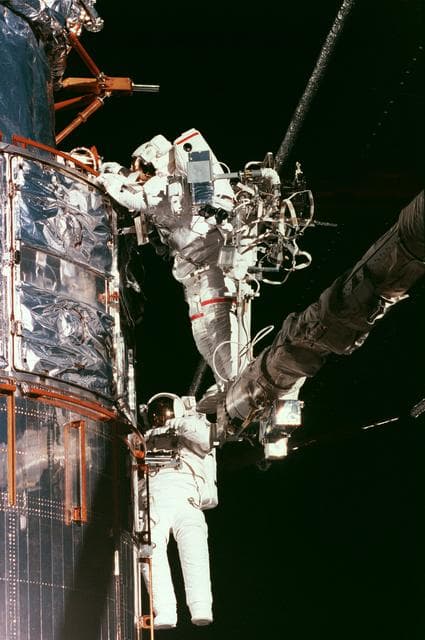 NASA image: EVA 5 on Flight Day 8 to service the Hubble Space Telescope