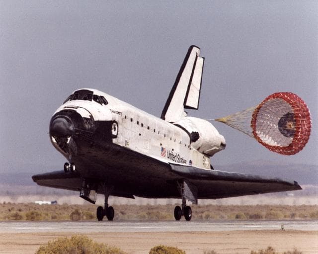 NASA image: Landing views of STS-92 at Edwards Air Force Base