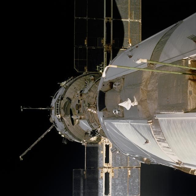 NASA image: Views of Zvezda and Zarya taken during STS-97