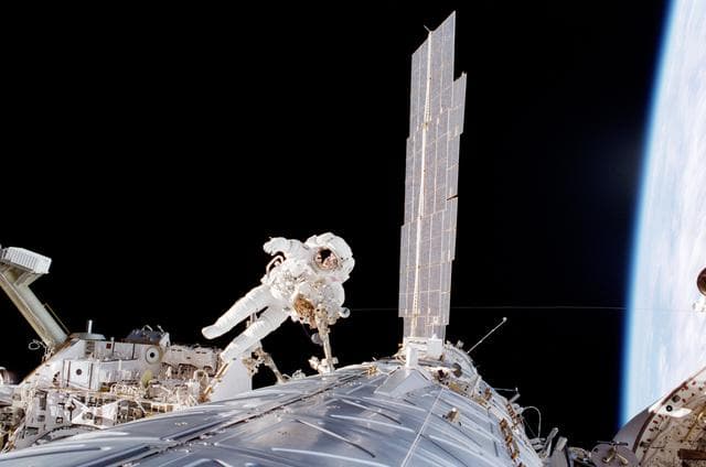 NASA image: MS Curbeam attaches APFR hardware to the U.S. Laboratory