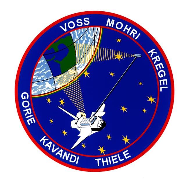 sts099-s-001