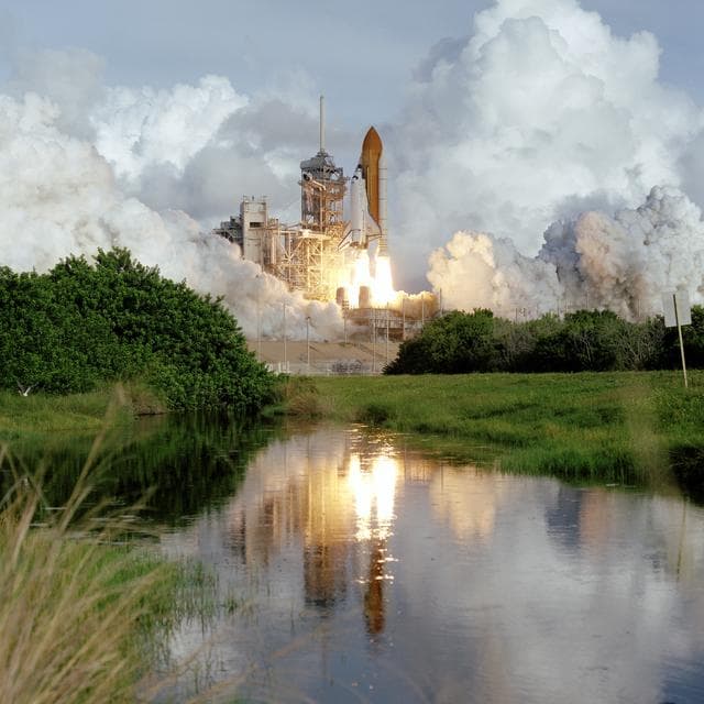 NASA image: sts106-s-010