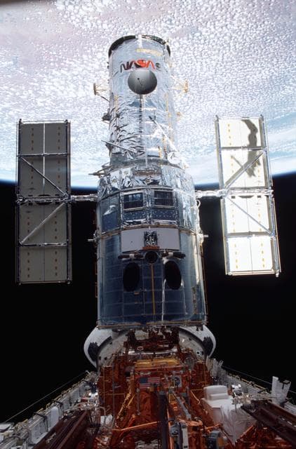 NASA image: HST in the Columbia's payload bay after EVA 2