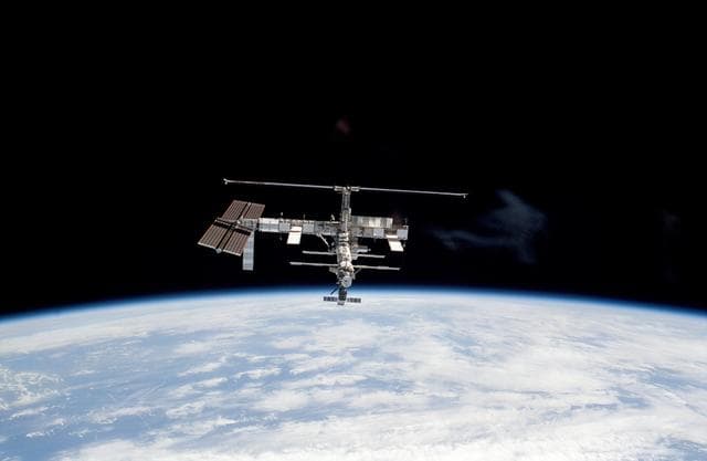 NASA image: ISS during departure of STS-115 Space Shuttle Atlantis