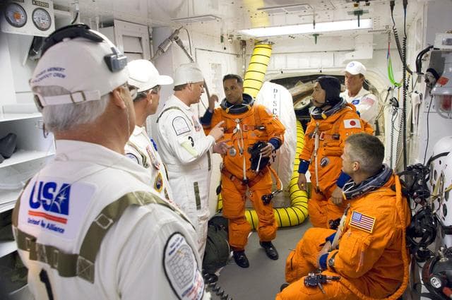 NASA image: STS-119 Astronaut White Room Launch Prep