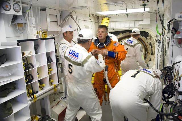 NASA image: STS-119 Astronaut White Room Launch Prep