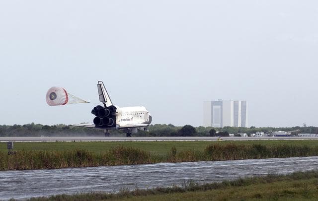 NASA image: sts119-s-069