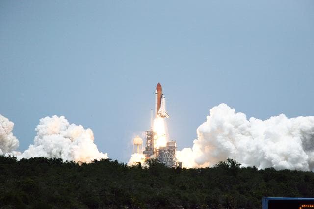 NASA image: Launch of Space Shuttle Atlantis / STS-125 Mission