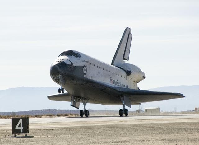 NASA image: STS-126 landing