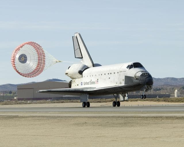 NASA image: STS-126 landing