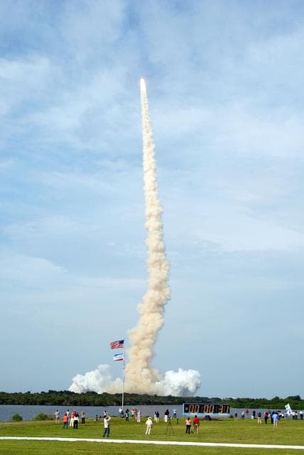 NASA image: sts127-s-014