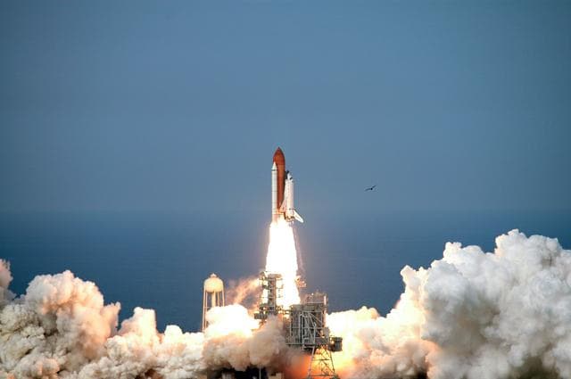 NASA image: sts127-s-016