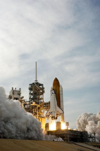 NASA image: sts127-s-032