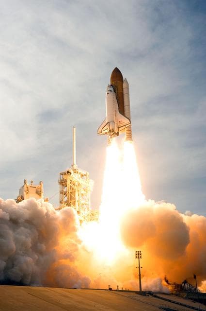 NASA image: sts127-s-033