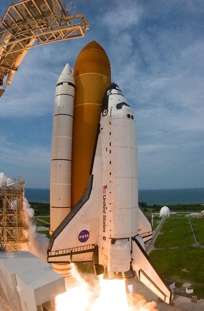 NASA image: sts127-s-043