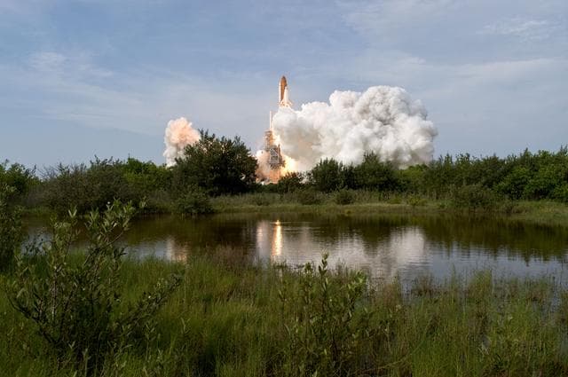 NASA image: sts127-s-044