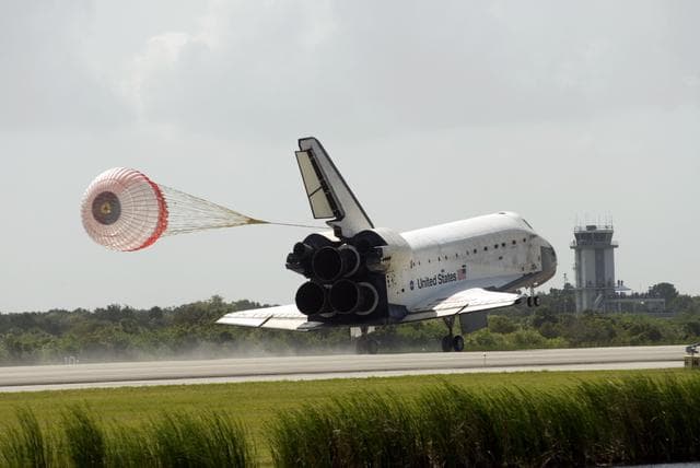 NASA image: sts127-s-077